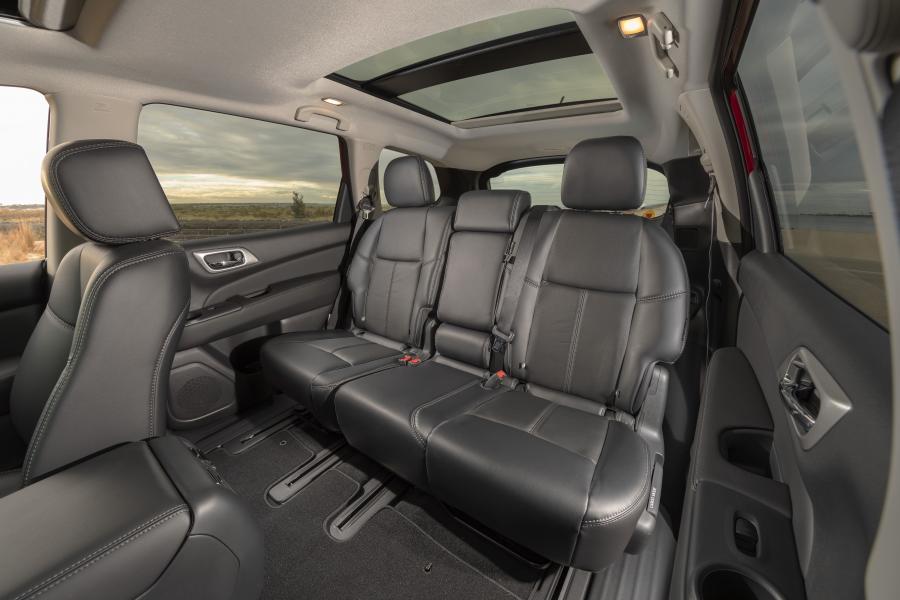 Интерьер Nissan Pathfinder Ti (R52) 2017 года  (AU) (фото 30 из 40)